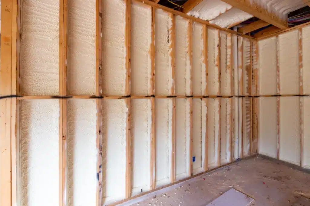 Which Spray Foam Is Best for Vapor Barrier Protection?