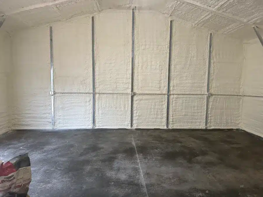 Why spray foam insulation is superior for cathedral and vaulted ceilings in Pensacola, FL_ Why spray foam insulation is superior for cathedral and vaulted ceilings in Pensacola, FL