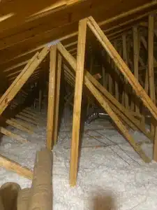 Can blown-in insulation prevent ice dams on your roof in Pace, FL